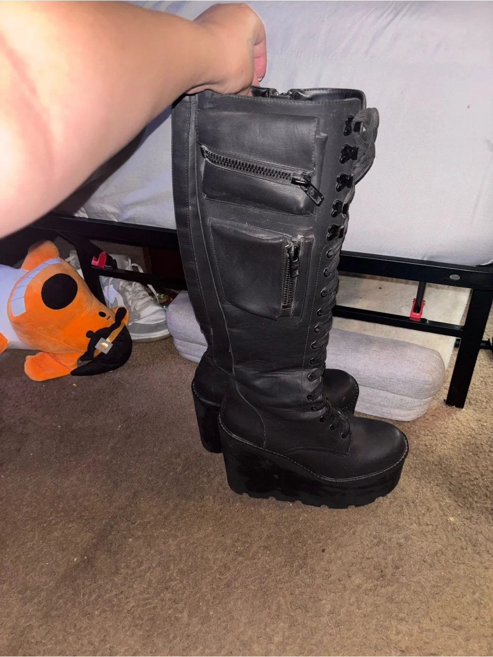 obsidian pocket platform boots
